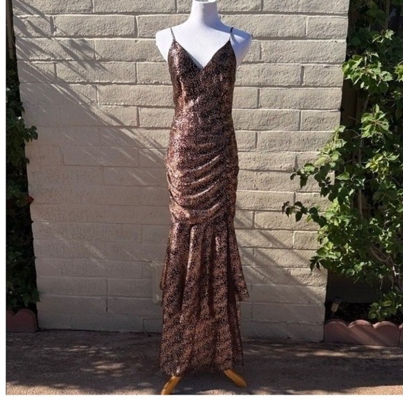 Soieblu Dresses & Skirts - Soieblu Bronze Metallic Ruched High Low‎ Mermaid Gown Dress Womens Large L